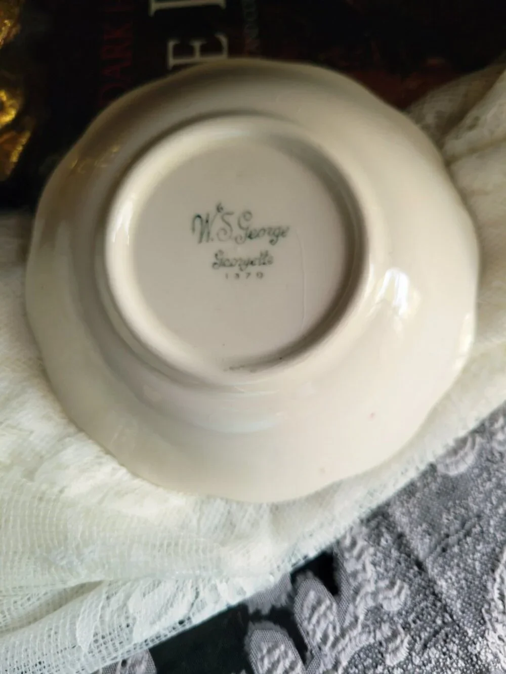 Vintage WS George Georgette Fruit Bowl Floral 1379 Scalloped Edge Petalware